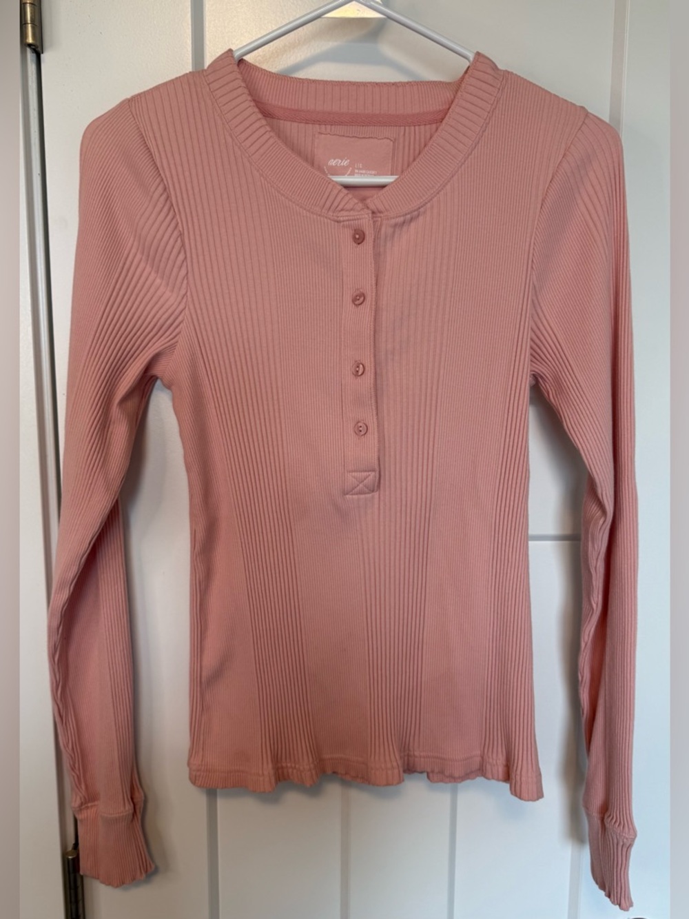 Aerie Light Pink Henley Long Sleeve Size Large